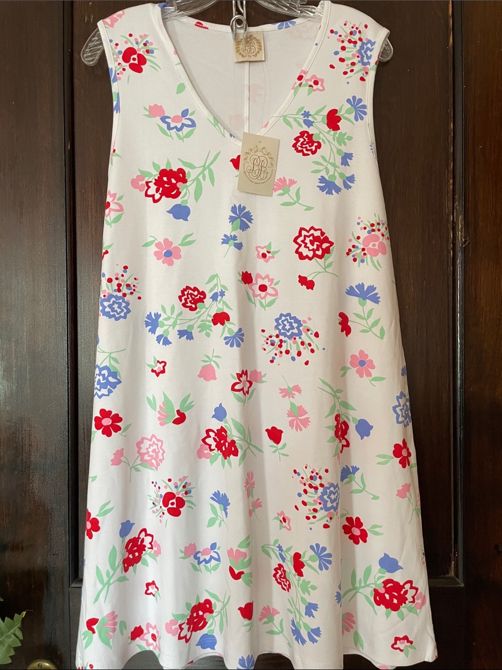 NWT TBBC WomenS Floral Sleeveless Dress MEDIUM— White with Red & Pink Flowers